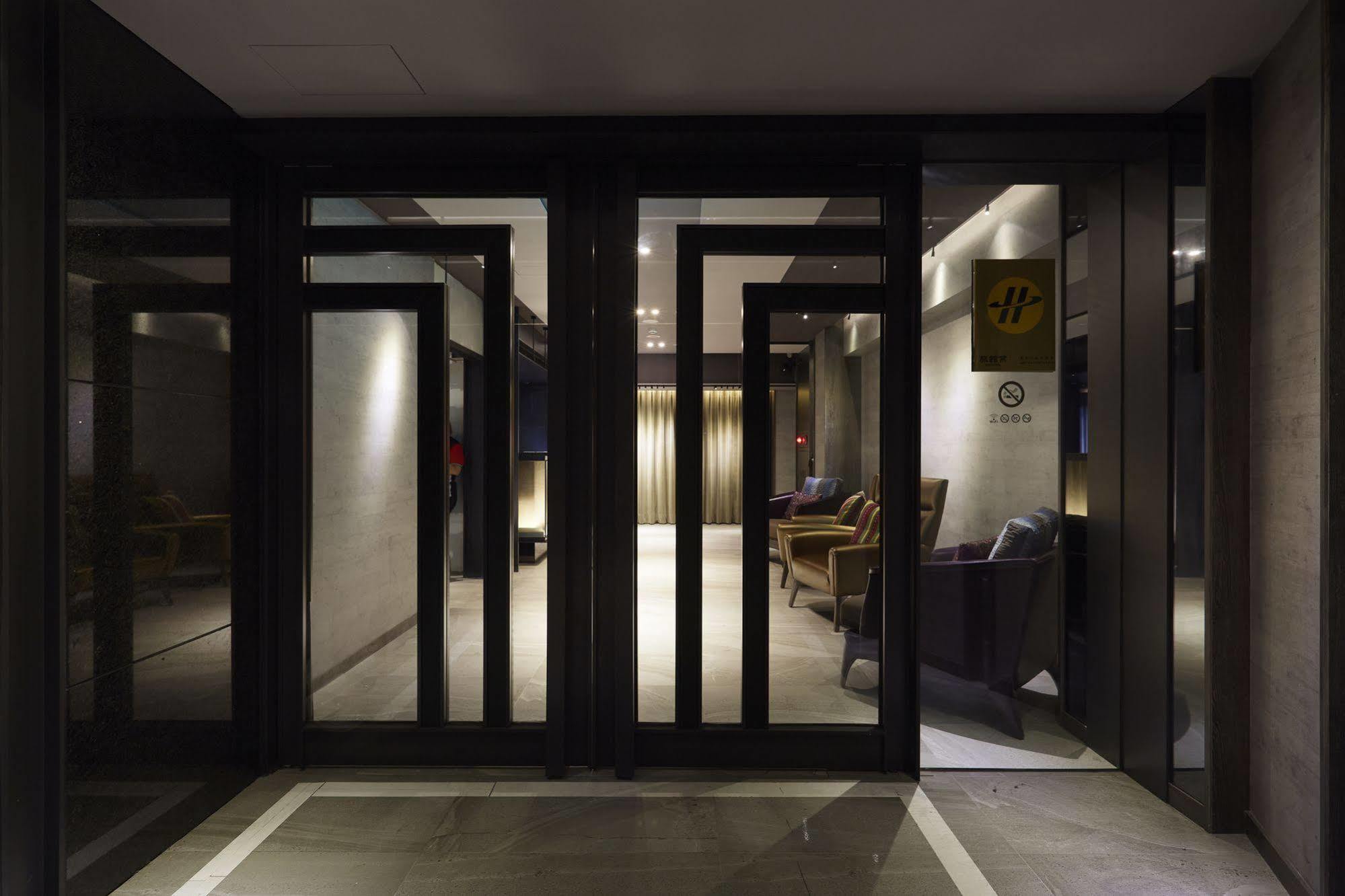 At Home Hotel Ximen Taipei Exterior foto